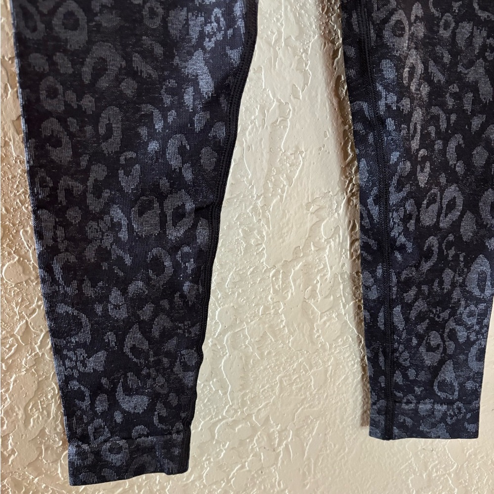 Gymshark Leggings - Picture 5 of 7